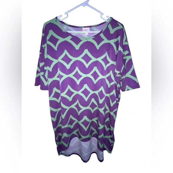 LuLaRoe Purple Green Printed Irma Top Short Sleeve High Low Casual Size Small - Picture 1 of 5